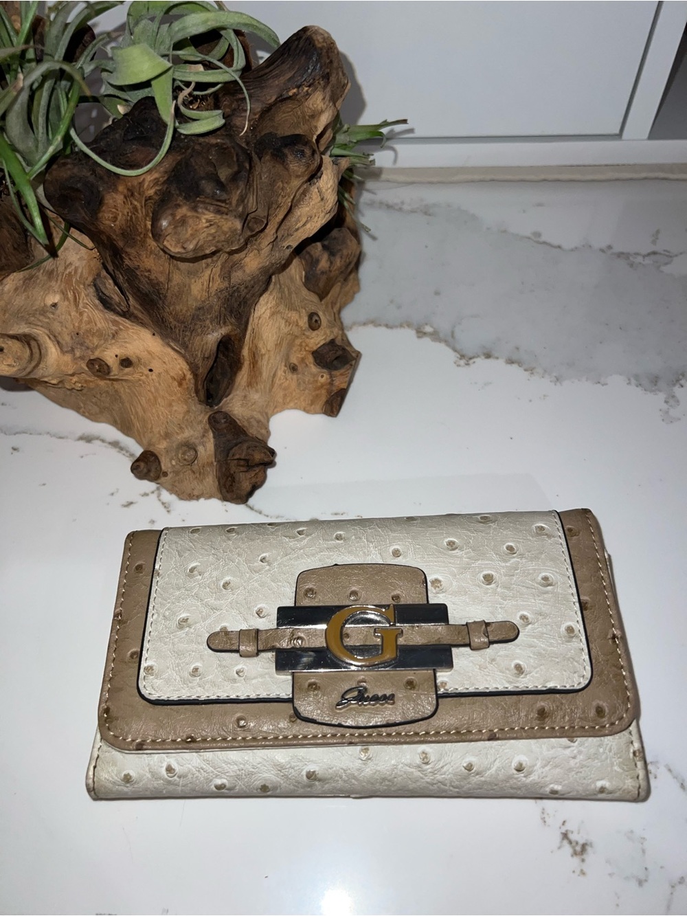 Guess Women’s Ostrich-Texture Wallet in Cream and Tan - Picture 2 of 7